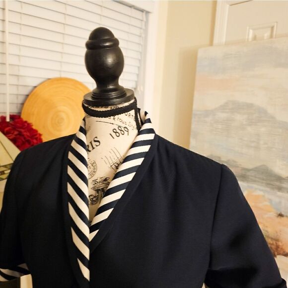 Vtg Navy Blue Kasper Notched Collar Pin Stripe Business Casual Short Sleeve Blaz - Picture 11 of 13